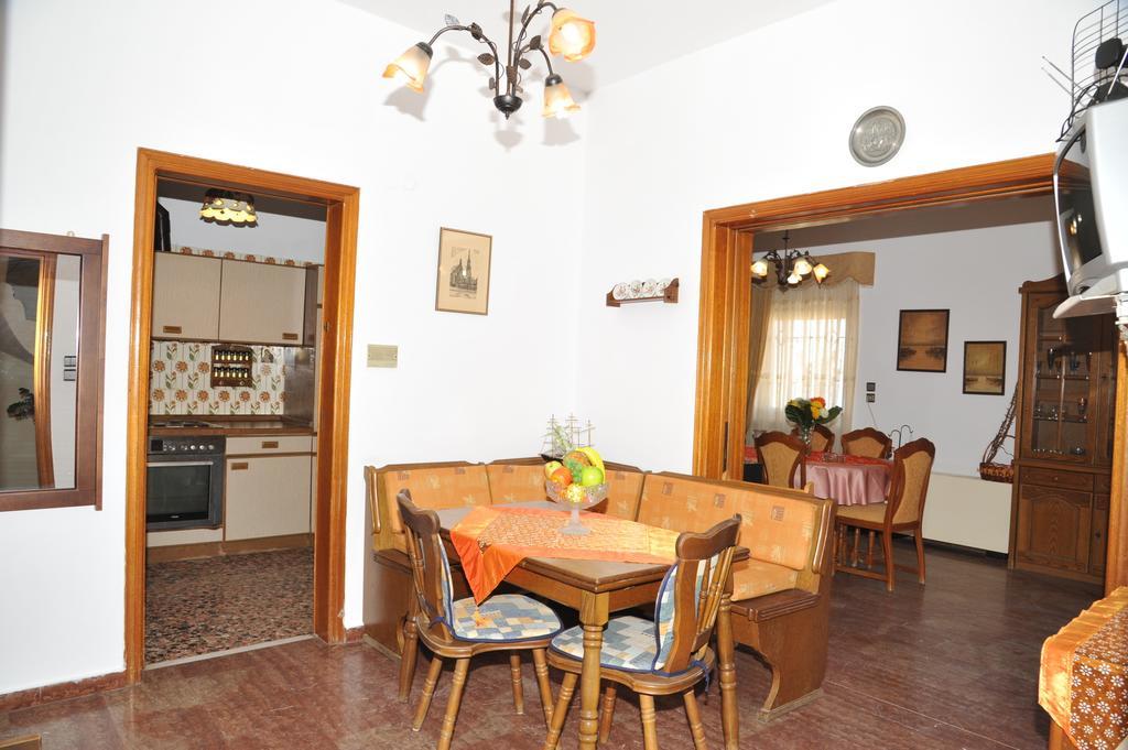 Apartment Froso On The Beach Ретимно Номер фото